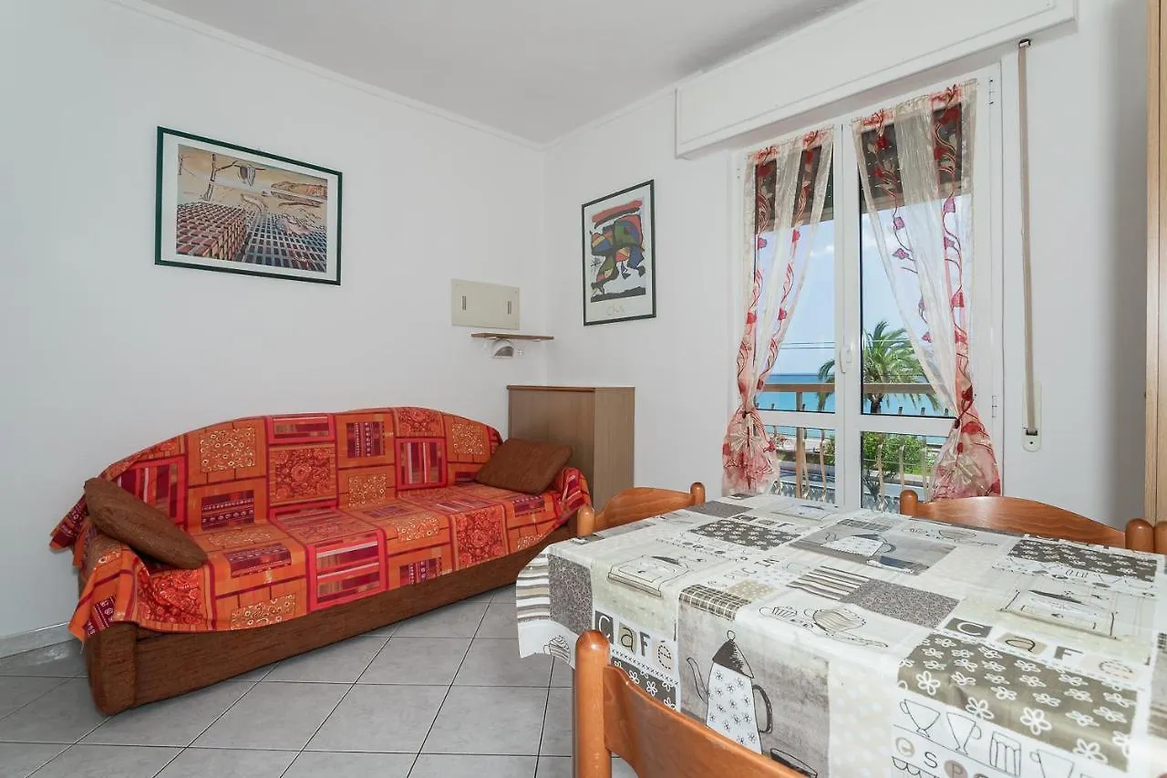 מלון דירות פייטרה ליגורה Residence Villa Alda