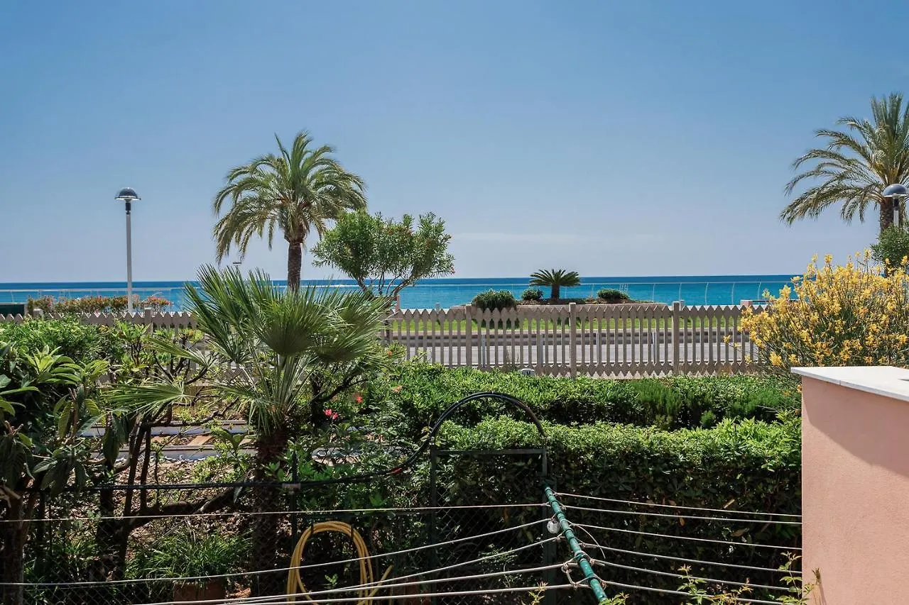 פייטרה ליגורה Residence Villa Alda מלון דירות פייטרה ליגורה