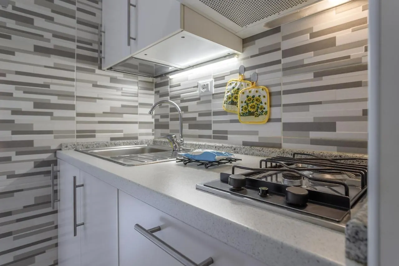 פייטרה ליגורה Residence Villa Alda 2*, פייטרה ליגורה